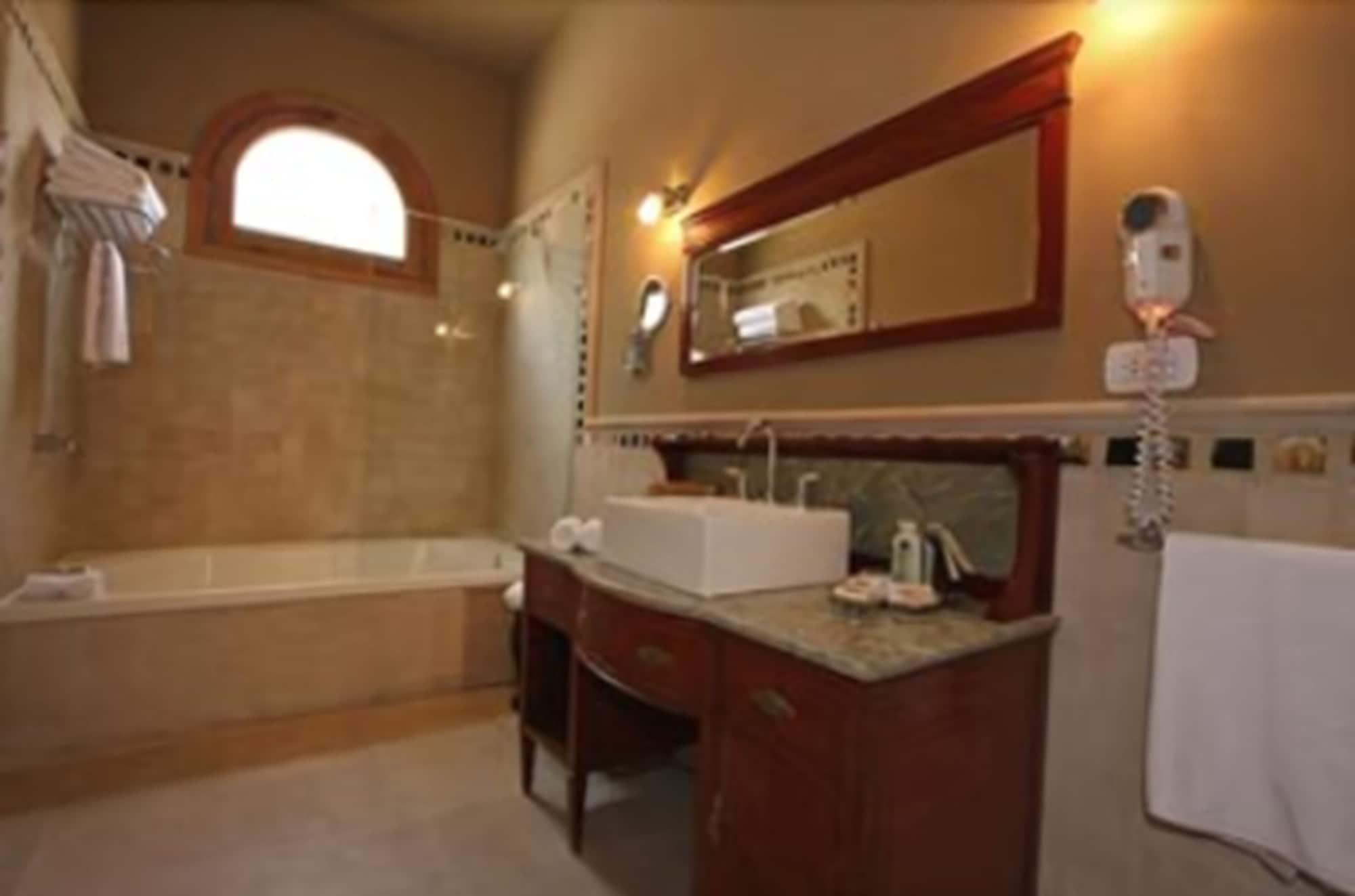 فندق بوتيك كالا سالتا المظهر الخارجي الصورة